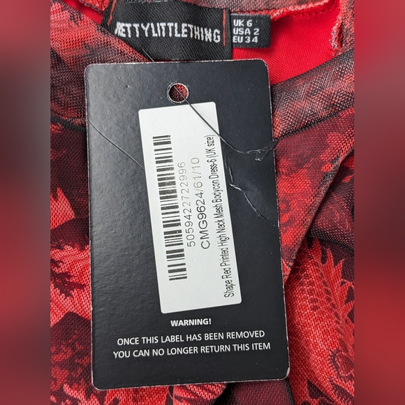 PrettyLittleThing Red and Black Dragon Long Sleeve Sexy Dress - Picture 15 of 16